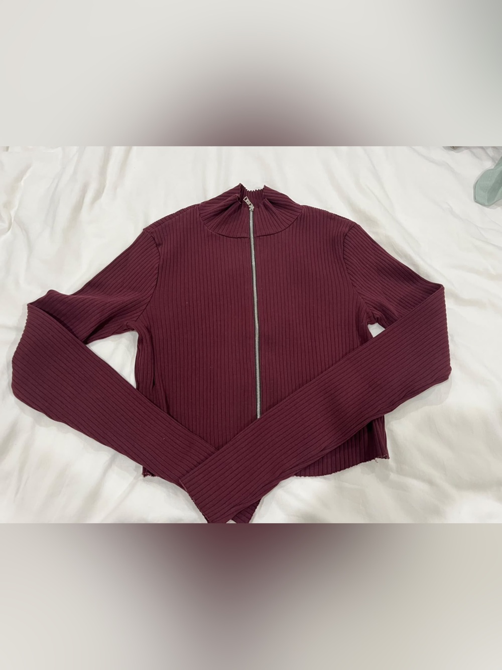 Cotton citizen women’s ribbed Zip-Front Long Sleeve Top - Burgundy